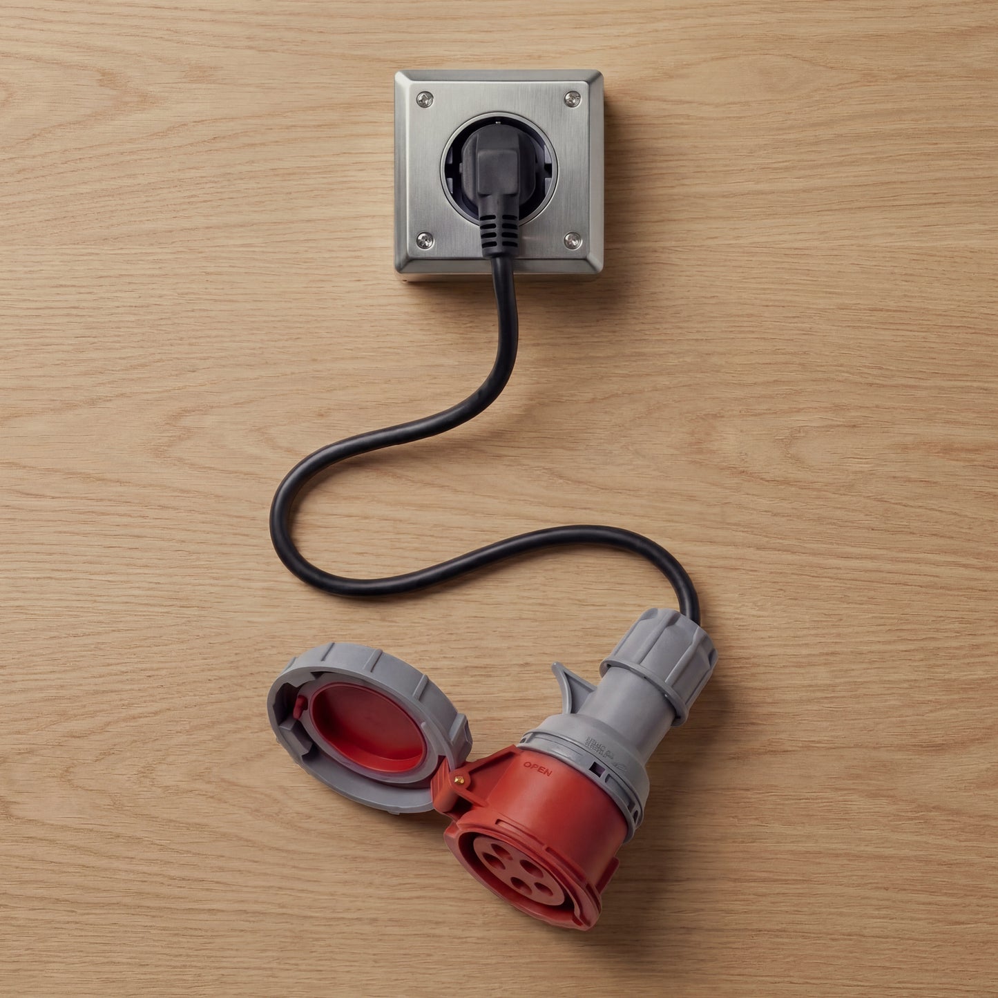 16A 5-pole to Schuko adapter
