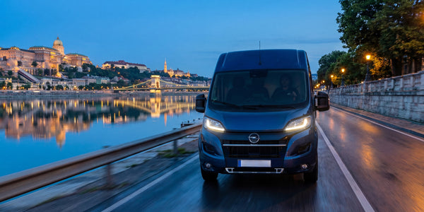 Opel Movano EV charging cable