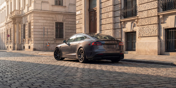 Tesla Model S charging cable